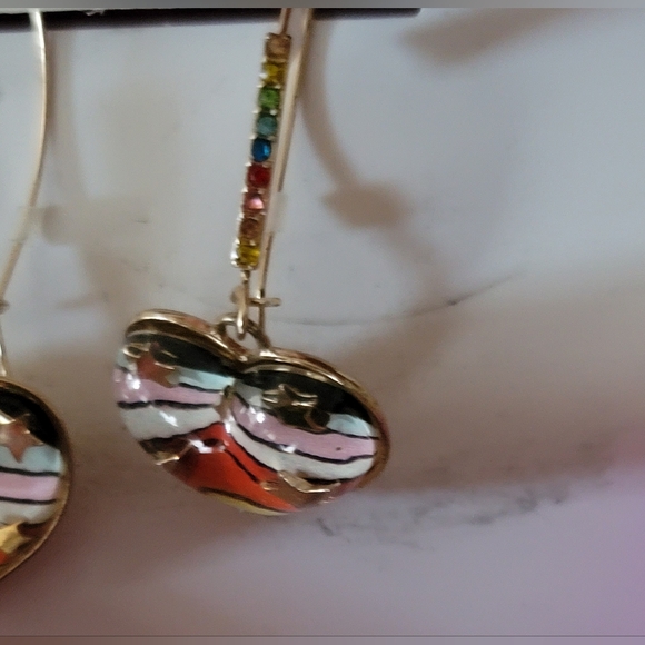 BETSEY JOHNSON  EARRINGS - Picture 8 of 9